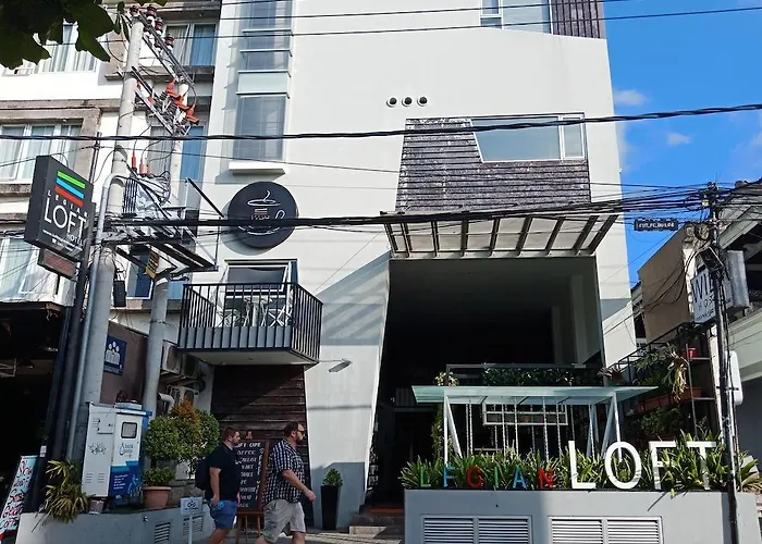 Hotel Loft Bali 2*