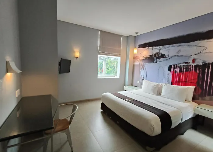 Hotel Loft Bali 2*