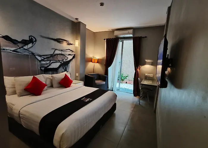 Hotel Loft Bali 2*