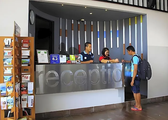 Loft Bali Hotel 2*
