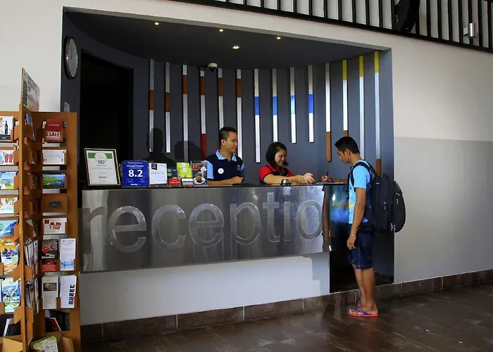 Hotel Loft Bali 2*